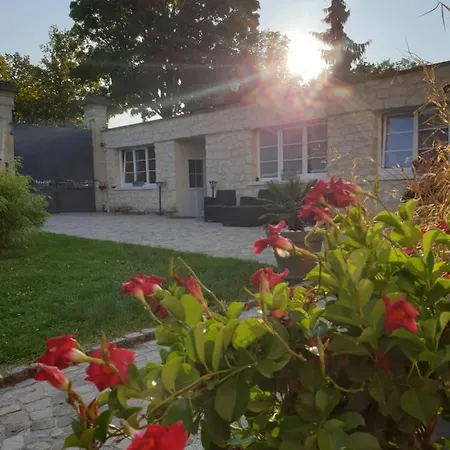 Le Senlisien * סנליס